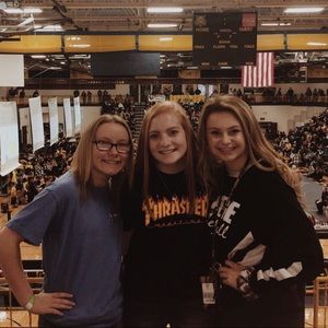 Meet your Posher, Hayli